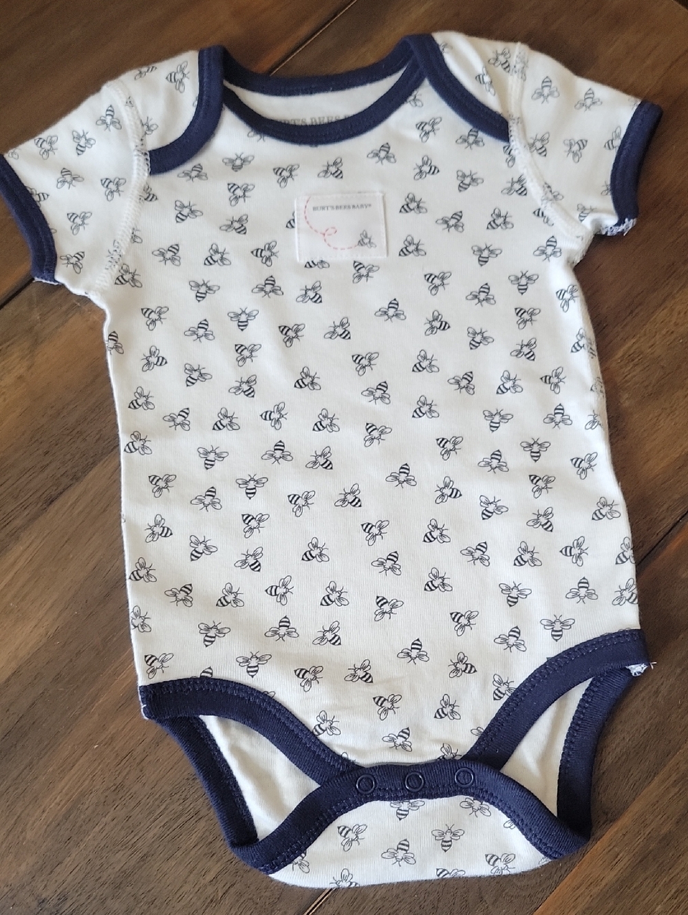 Burt's Bees NWOT Onesie Bodysuit Sz 3-6M